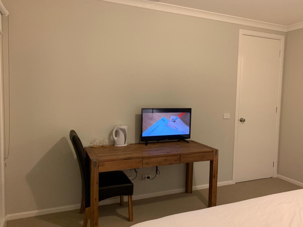 Apple House Truganina Apartment Exterior foto